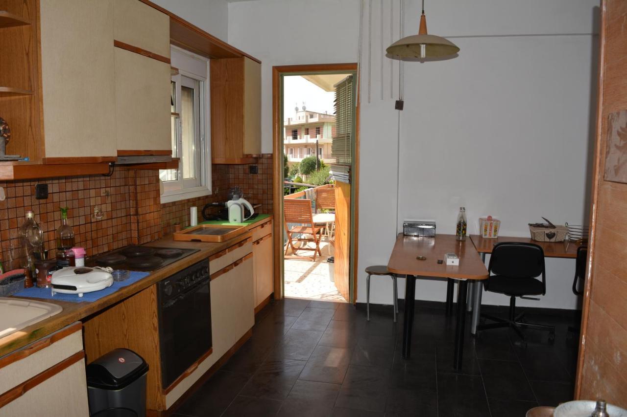 أثينا Spacious Apartment With Balconies, Ac, King Bed, Near Dt And Transports المظهر الخارجي الصورة